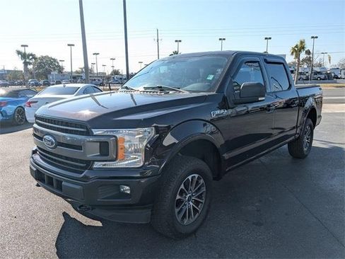 Used 2018 Ford F150 XLT w/ Equipment Group 302A Luxury image 8