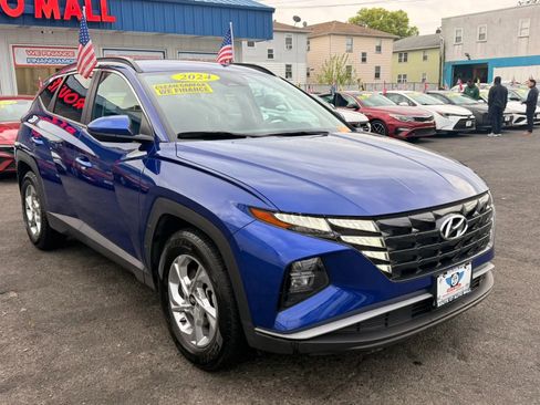 Used 2024 Hyundai Tucson SEL FWD image 2