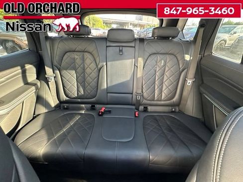Used 2023 BMW X5 xDrive40i AWD/4WD image 32