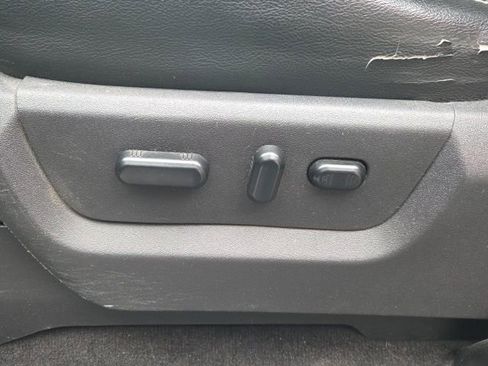 Used 2015 Ford F350 Lariat w/ Lariat Ultimate Package image 21