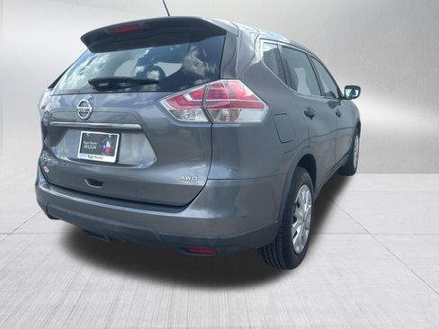 Used 2016 Nissan Rogue S image 14