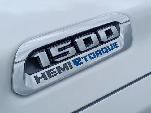 Used 2023 RAM 1500 Big Horn AWD/4WD image 6