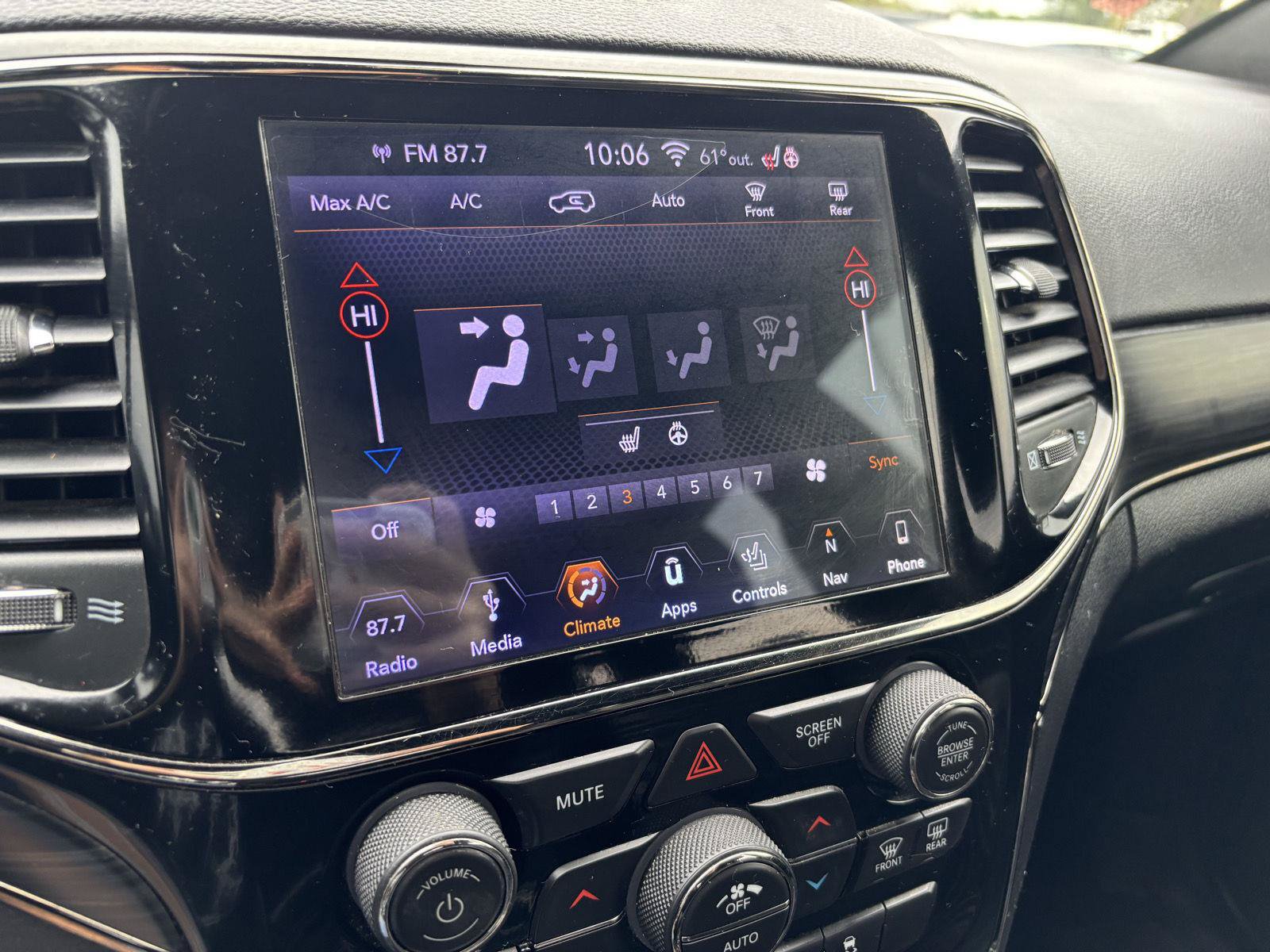 Used 2019 Jeep Grand Cherokee Limited X AWD/4WD image 25
