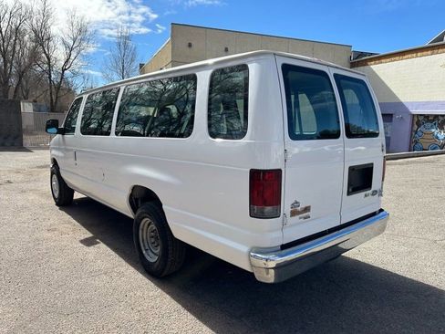 Used 2011 Ford E-350 and Econoline 350 XLT image 5