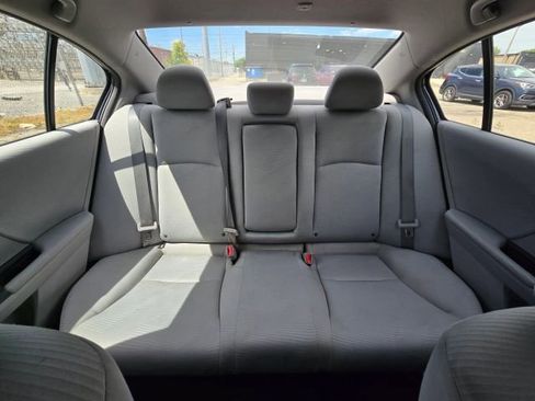 Used 2017 Honda Accord LX image 17