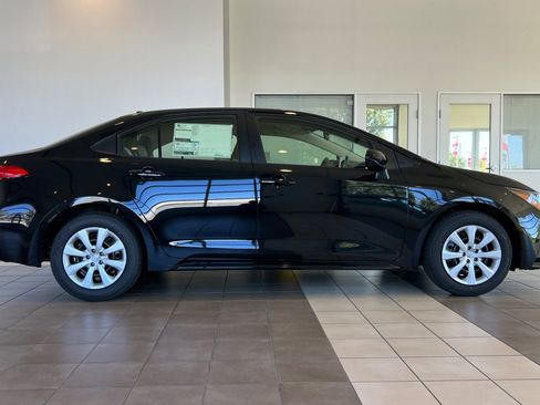 Certified 2026 Toyota Corolla LE w/ LE Premium Package image 4