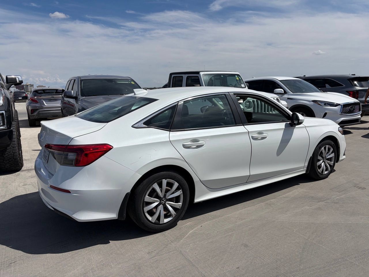 Used 2023 Honda Civic LX image 2