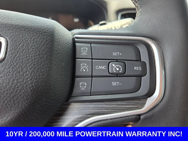 Used 2024 Jeep Wagoneer Series II RWD image 20