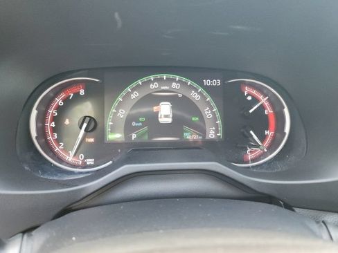 Used 2023 Toyota RAV4 XLE AWD/4WD image 21