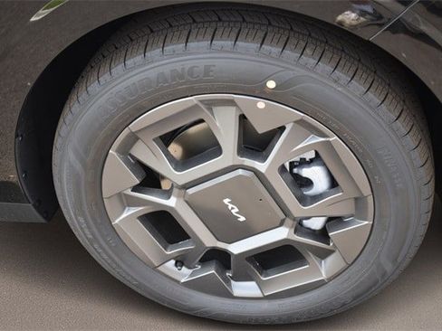 New 2026 Kia Carnival SX image 11