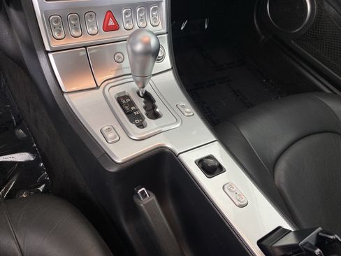 Used 2005 Chrysler Crossfire Limited RWD image 27