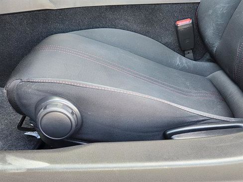 Used 2016 MAZDA MX-5 Miata Club image 19