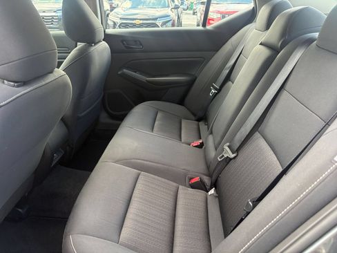 Used 2025 Nissan Altima 2.5 SV FWD image 17