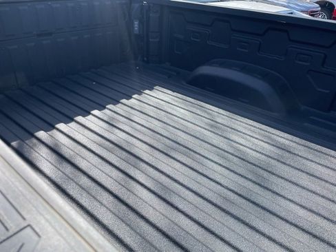 Used 2025 GMC Sierra 3500 Denali Ultimate image 8