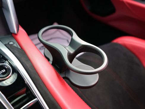 Used 2020 Acura NSX image 29