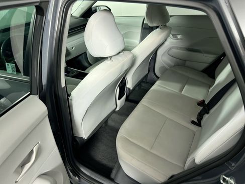 Used 2025 Hyundai Kona SEL image 27