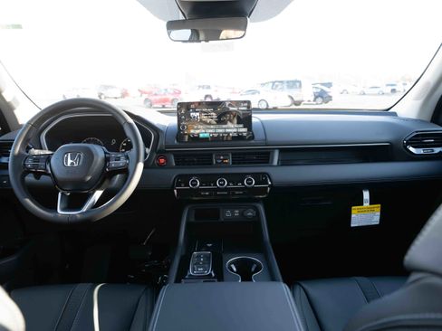 New 2025 Honda Pilot EX-L image 20