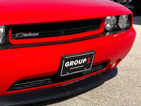 Used 2014 Dodge Challenger R/T image 23