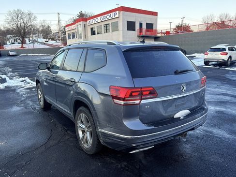 Used 2018 Volkswagen Atlas SE w/ R-Line Package image 8