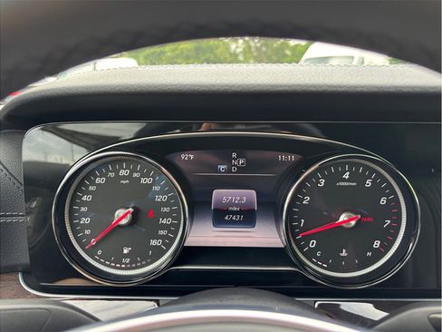 Used 2018 Mercedes-Benz E 400 Coupe image 24