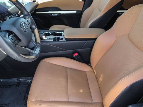 Certified 2024 Lexus RX 350 FWD image 19