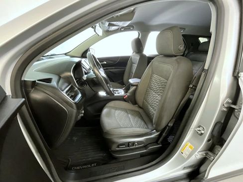 Certified 2018 Chevrolet Equinox LT FWD image 10
