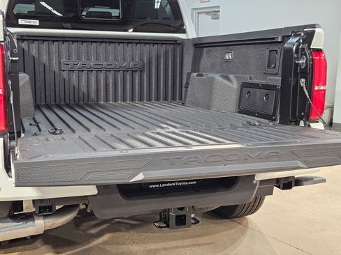 New 2026 Toyota Tacoma Limited AWD/4WD image 23