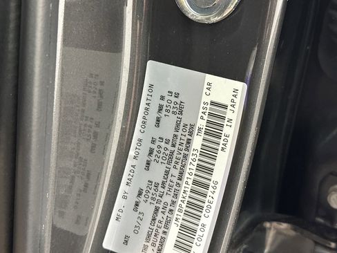 Used 2023 MAZDA MAZDA3 s image 35