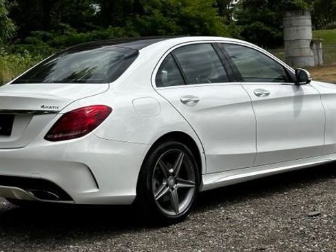 Used 2015 Mercedes-Benz C 300 4MATIC Sedan image 9
