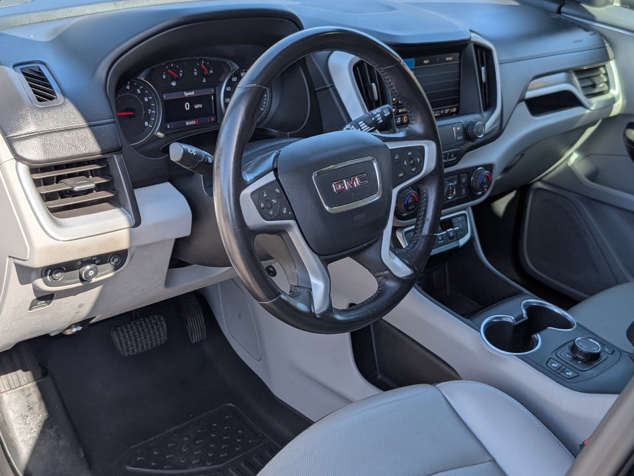 Used 2022 GMC Terrain SLT FWD image 14