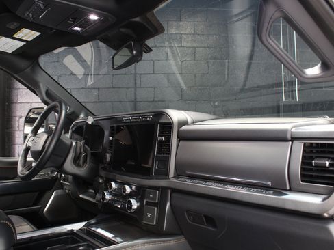 Used 2024 Ford F250 Platinum w/ Tremor Off-Road Package AWD/4WD image 64