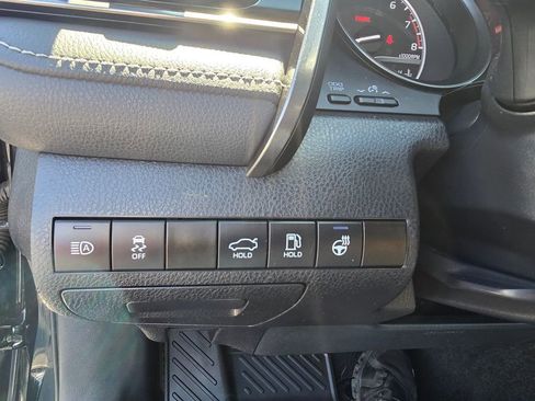 Certified 2023 Toyota Camry SE w/ Cold Weather Package AWD/4WD image 18