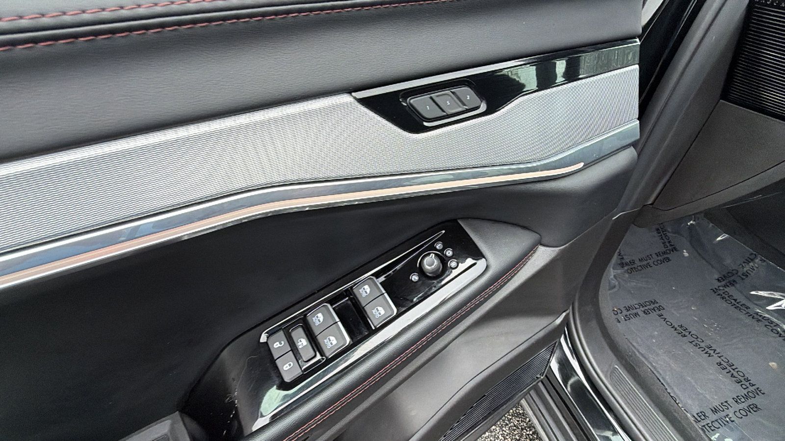 Used 2024 Jeep Wagoneer Launch Edition AWD/4WD image 15