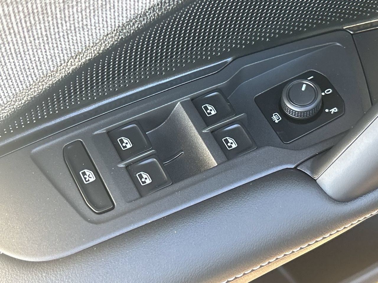 Certified 2026 Volkswagen Tiguan S FWD image 18