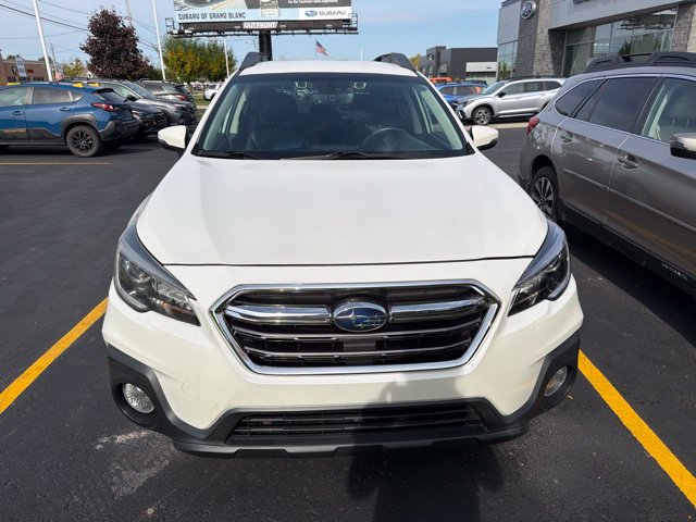 Used 2018 Subaru Outback 2.5i Premium AWD/4WD image 3