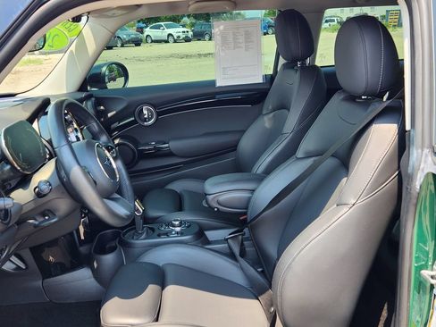 Used 2022 MINI Cooper SE w/ Driver Assistance Package FWD image 8