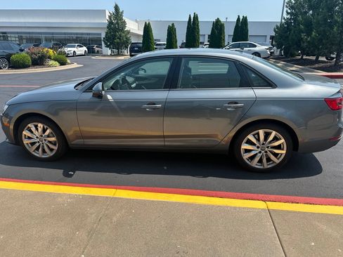 Used 2017 Audi A4 2.0T Premium w/ Convenience Package FWD image 6