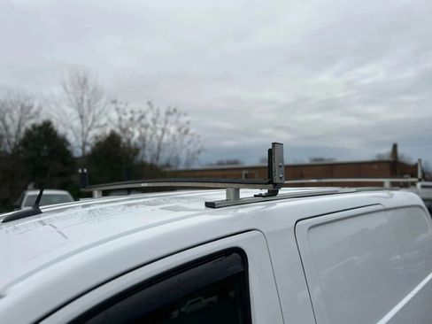 Used 2021 Nissan NV200 SV FWD image 4