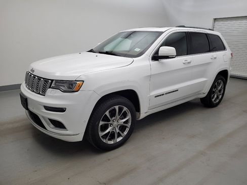 Used 2019 Jeep Grand Cherokee Summit w/ Platinum Series Group AWD/4WD image 2