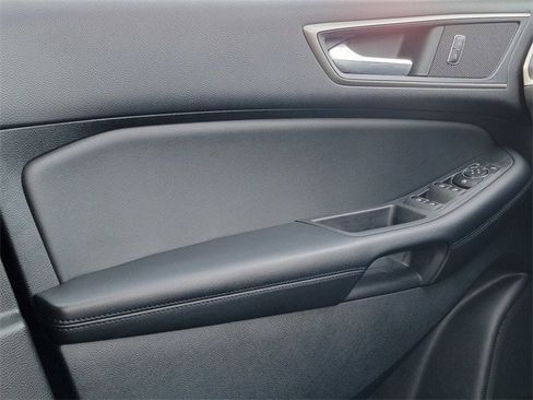 Certified 2022 Ford Edge SEL w/ Convenience Package image 37