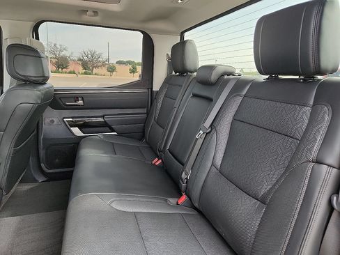 Used 2023 Toyota Tundra Limited w/ Power Package AWD/4WD image 5