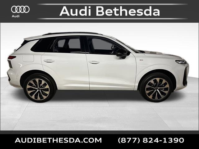 New 2026 Audi Q3 quattro 2.0T AWD/4WD image 8