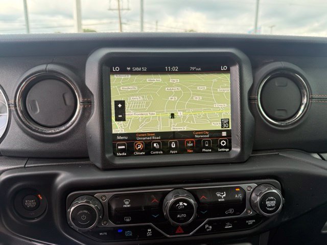 Used 2023 Jeep Wrangler Unlimited Sahara AWD/4WD image 17