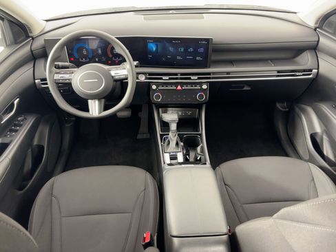 Used 2025 Hyundai Tucson SEL image 16