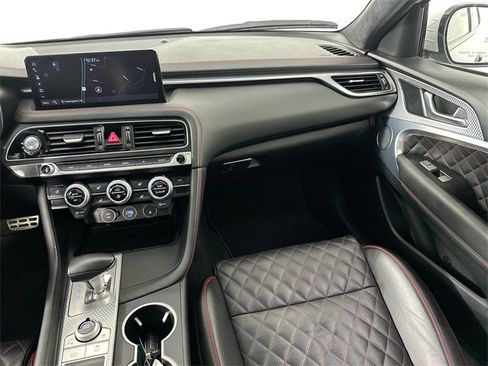 Used 2022 Genesis G70 3.3T w/ Sport Prestige Package image 28