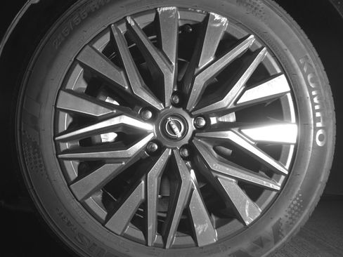 Used 2025 Nissan Altima 2.5 SV image 12