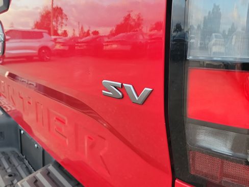 Certified 2022 Nissan Frontier SV image 8