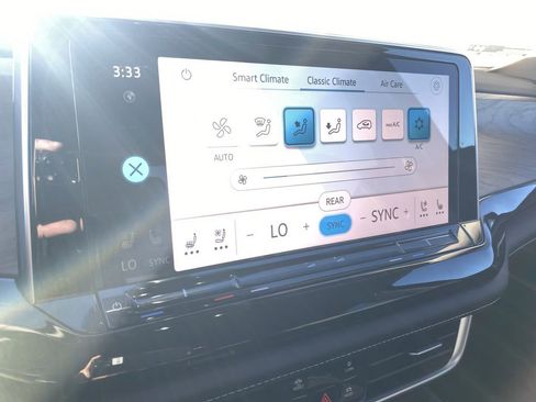 New 2026 Volkswagen Atlas SE image 7