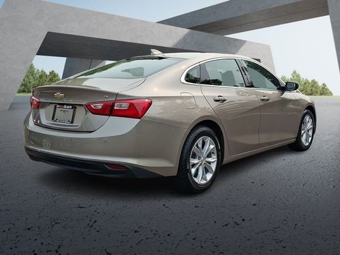 Used 2024 Chevrolet Malibu LT FWD image 6