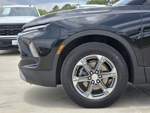 Used 2024 Chevrolet Blazer LT FWD image 10